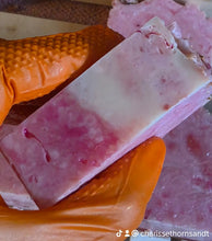 Load image into Gallery viewer, True Rose Cold-press Handmade Soap